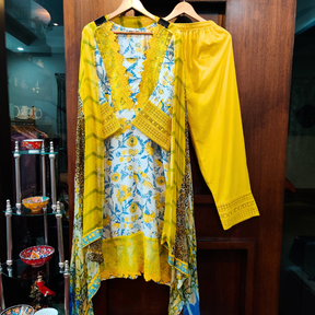 White Muslin Yellow Italian Lace Stitched Suit Set1