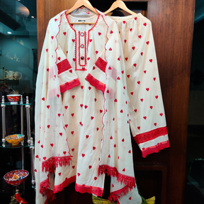 Cream Heart Embroidered Mirror Stitched Suit Set