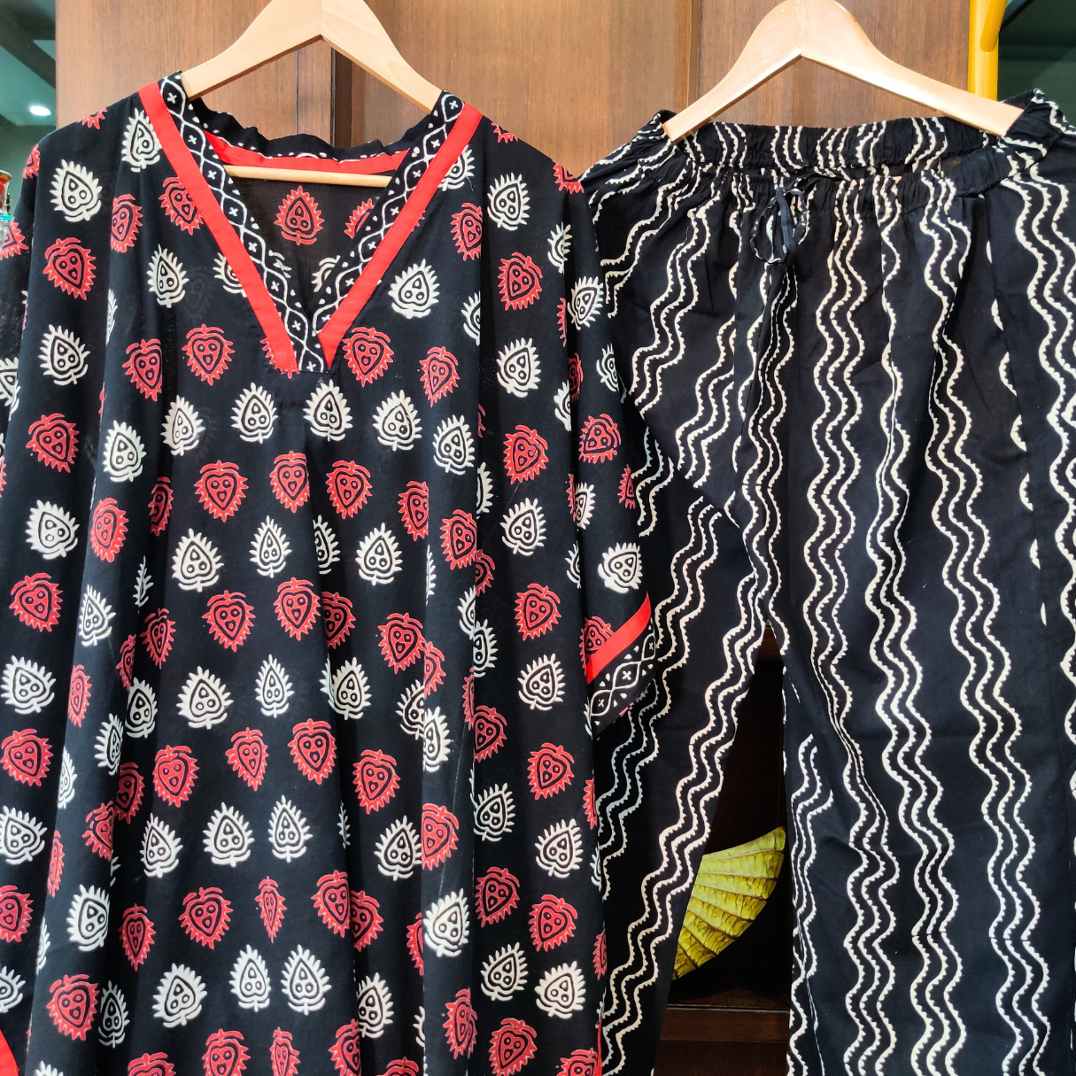 Red and Black Dabu Kurta Kaftan Cotton Stitched Co-Ord Set - Mom & You Clothing